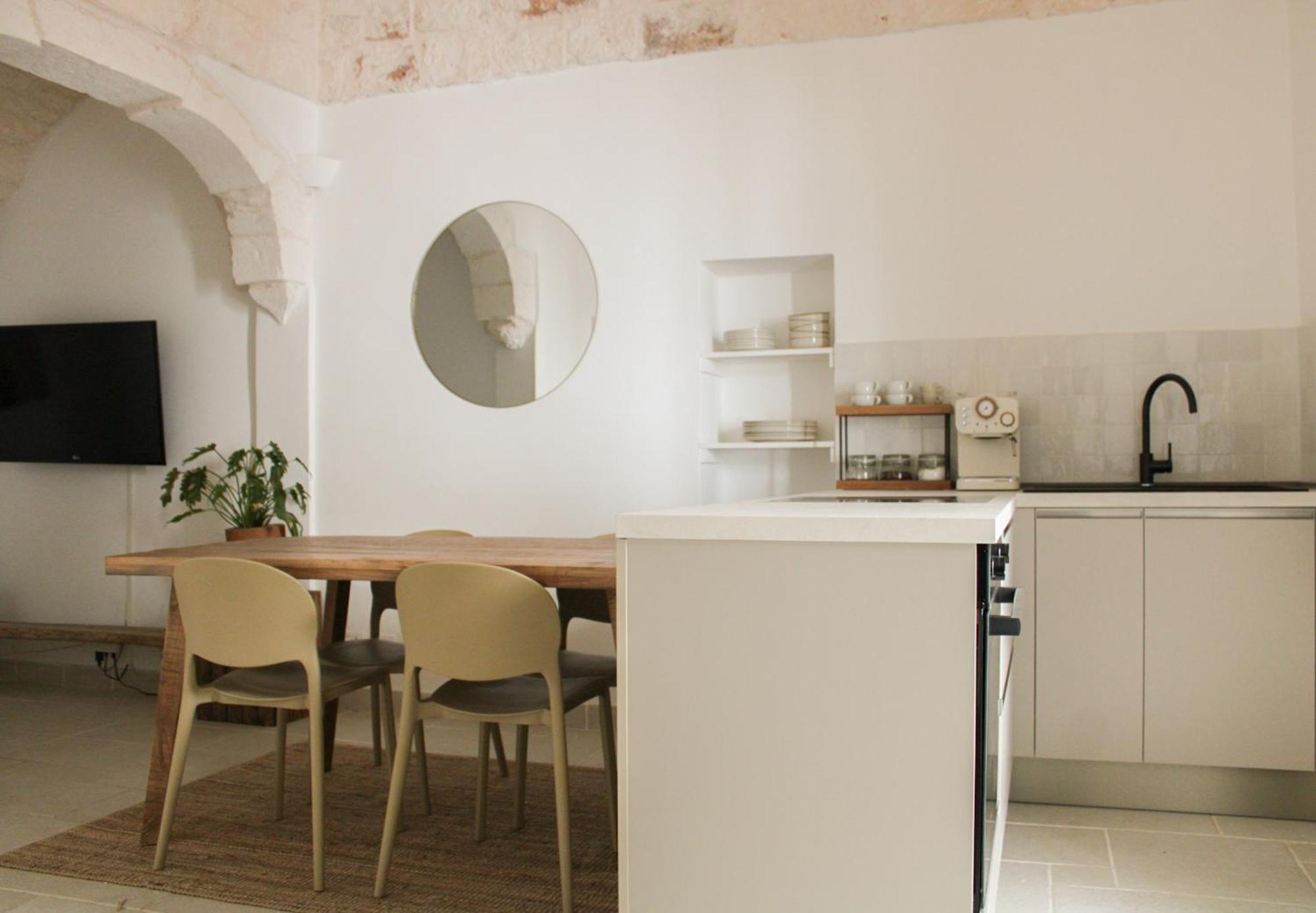 Maja Ostuni Centro - Luxury Apartment Exterior foto